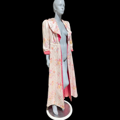 1940s Vintage Quilted Dressing Gown: White and hot pink floral satin wrap front robe