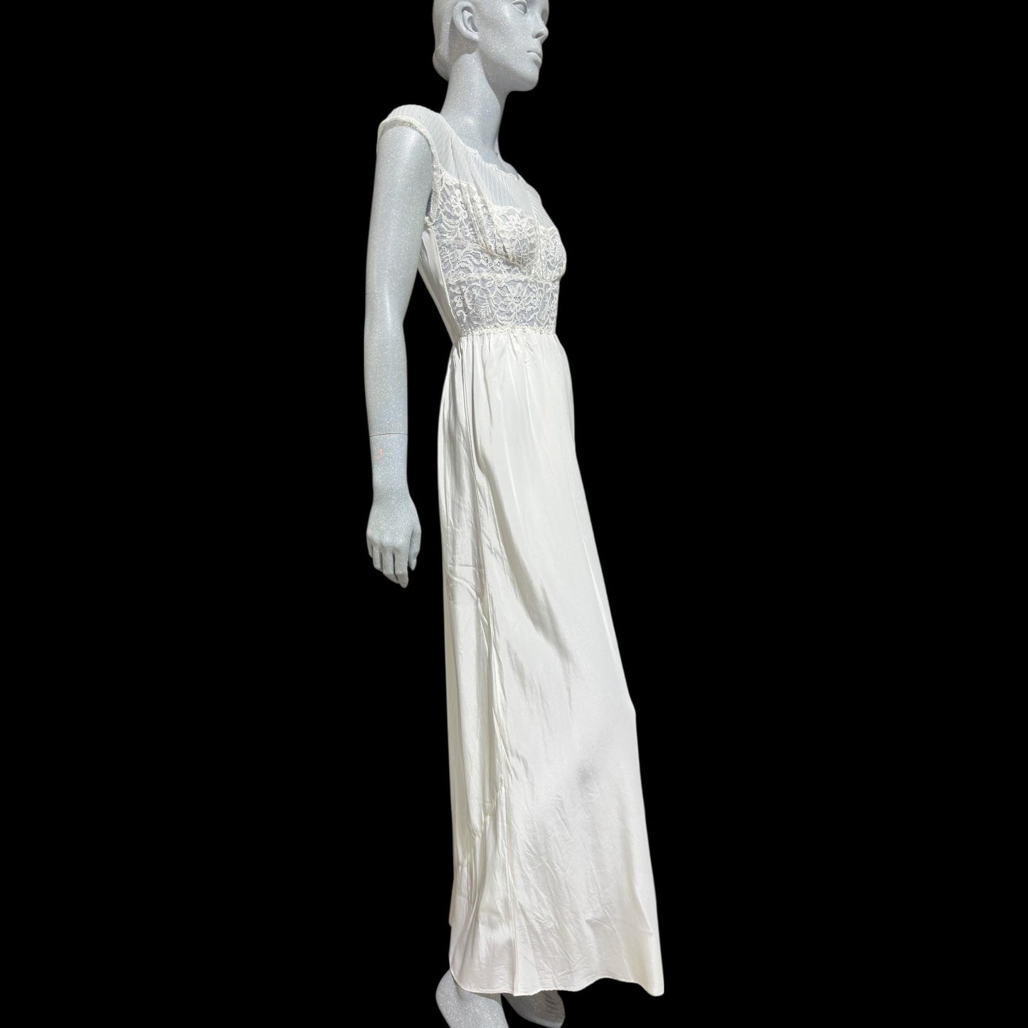 ARISTOCRAFT vintage 1940s nightgown slip dress, white sheer lace gown, bridal negligee lingerie dress