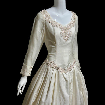 ST PUCCHI vintage 1980s wedding dress, Avine Perucchi, The BACK! white 100% Thai silk ball gown