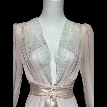 B. ALTMAN, vintage 1940s dressing gown, pink floral and lace sheer house coat robe