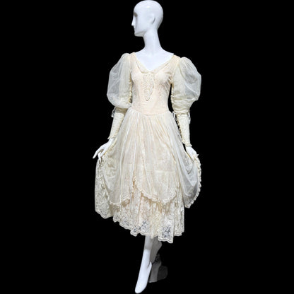 MARIANA HARDWICK vintage 1980s wedding dress, Cream lace & tulle romantic midi gown