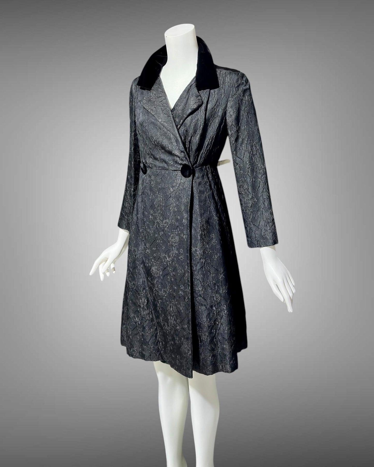 LOUIS FERAUD vintage 1960s mod evening coat, short opera coat, Black Damask jacket