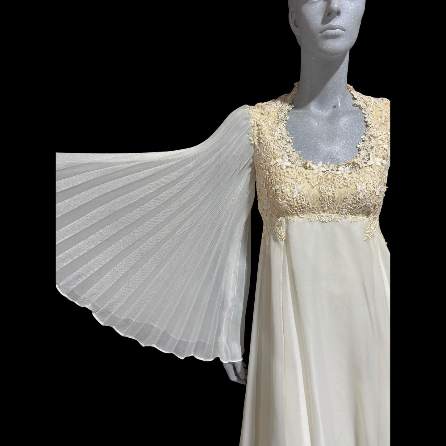 1970s vintage Wedding dress gown, White pleated bell sleeve gown, Hippie Bohemian dress