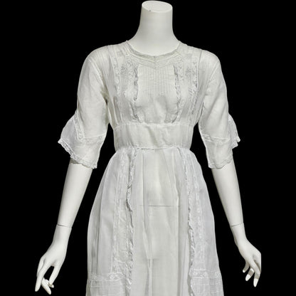 1900s Antique Victorian wedding dress, vintage white batiste cotton lawn gown, Edwardian day dress