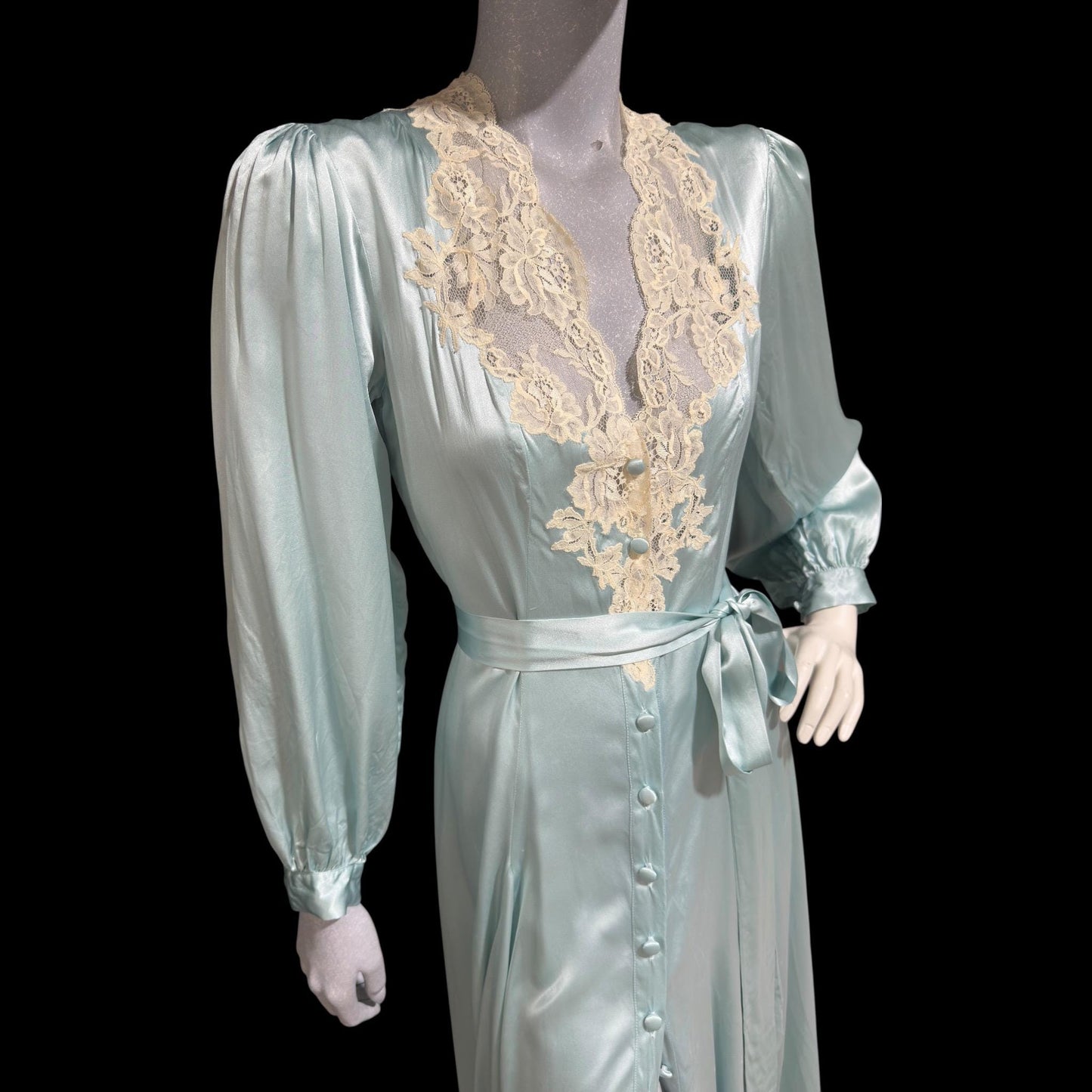 JANET REGER vintage 1970s dressing gown robe, Pure Silk ice blue 70s does 40s old hollywood button front night dress