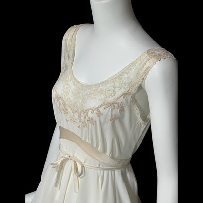 MONTALDO'S, vintage 1950s nightgown, short creamy white Grecian Goddess night dress