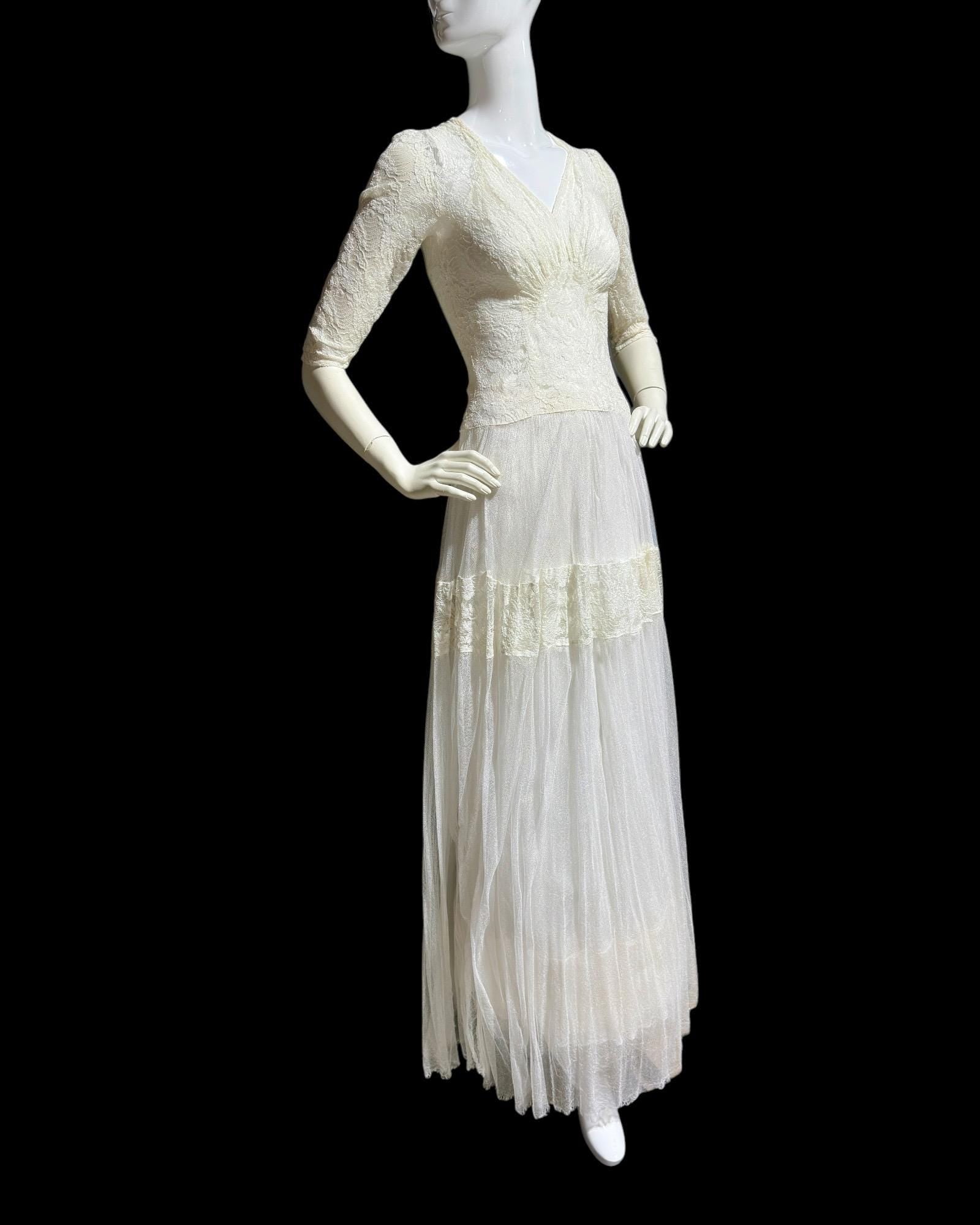 1940s vintage wedding dress, Snowy white tulle and lace sheath gown, full length Old Hollywood gown