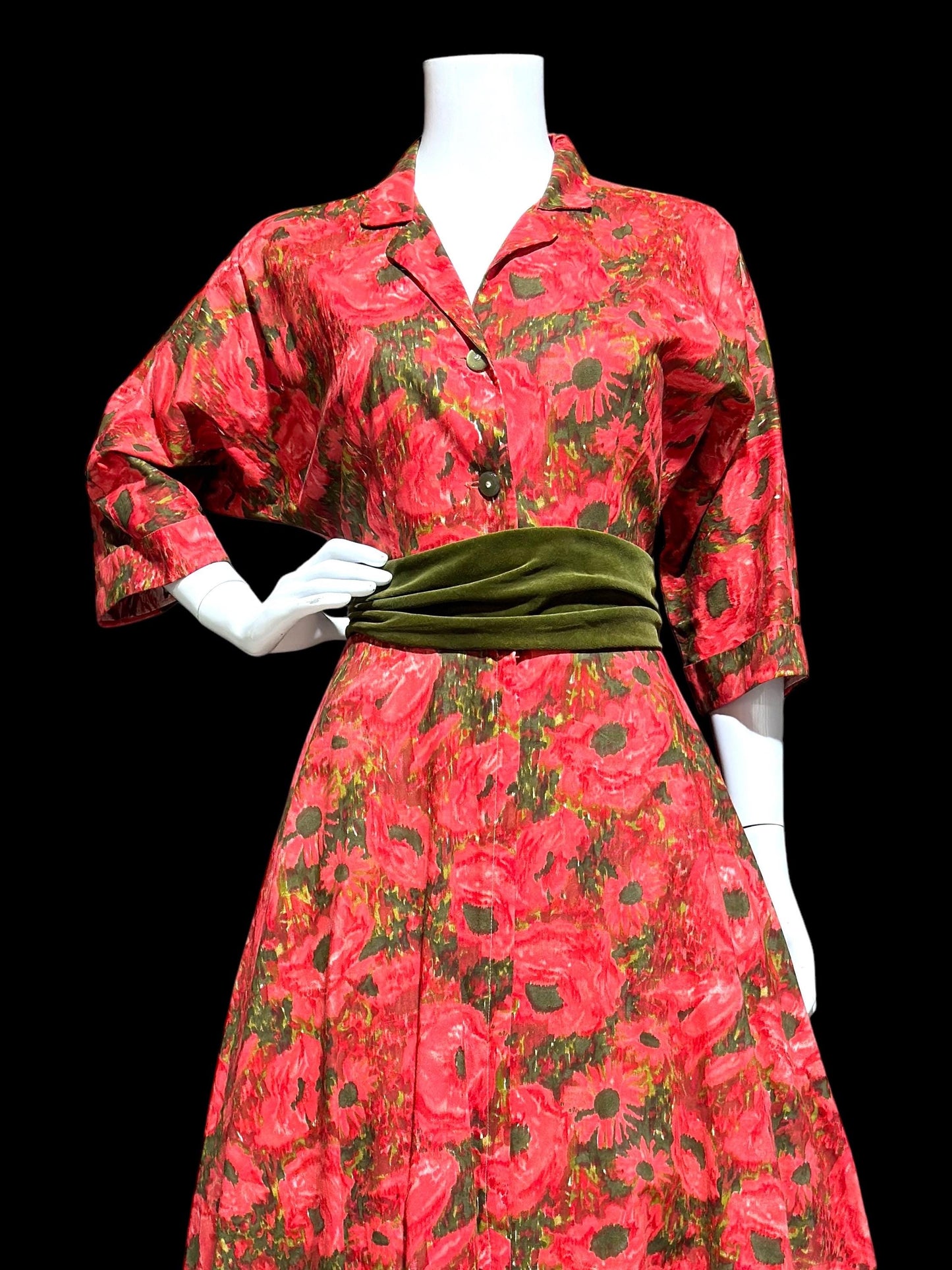 EVELYN PEARSON Lounging Apparel, 1950s house dress, red and green floral cotton day dress