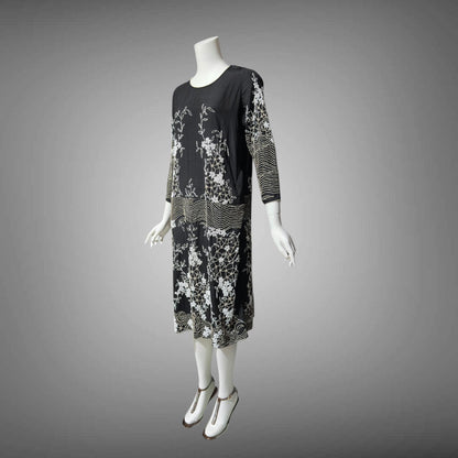 HOUSE OF ADAIR, vintage 1920s party dress, black and white shift beaded flapper dress, heavy beading