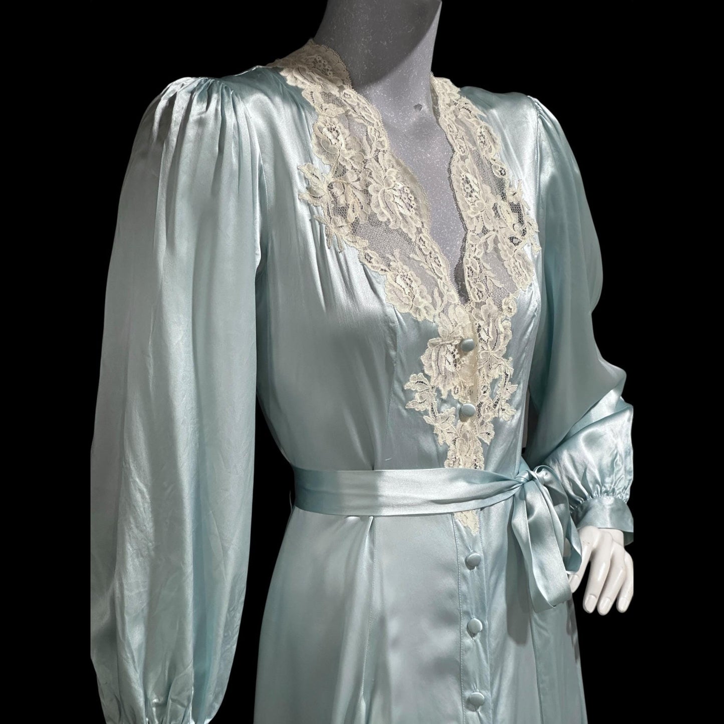 JANET REGER vintage 1970s dressing gown robe, Pure Silk ice blue 70s does 40s old hollywood button front night dress