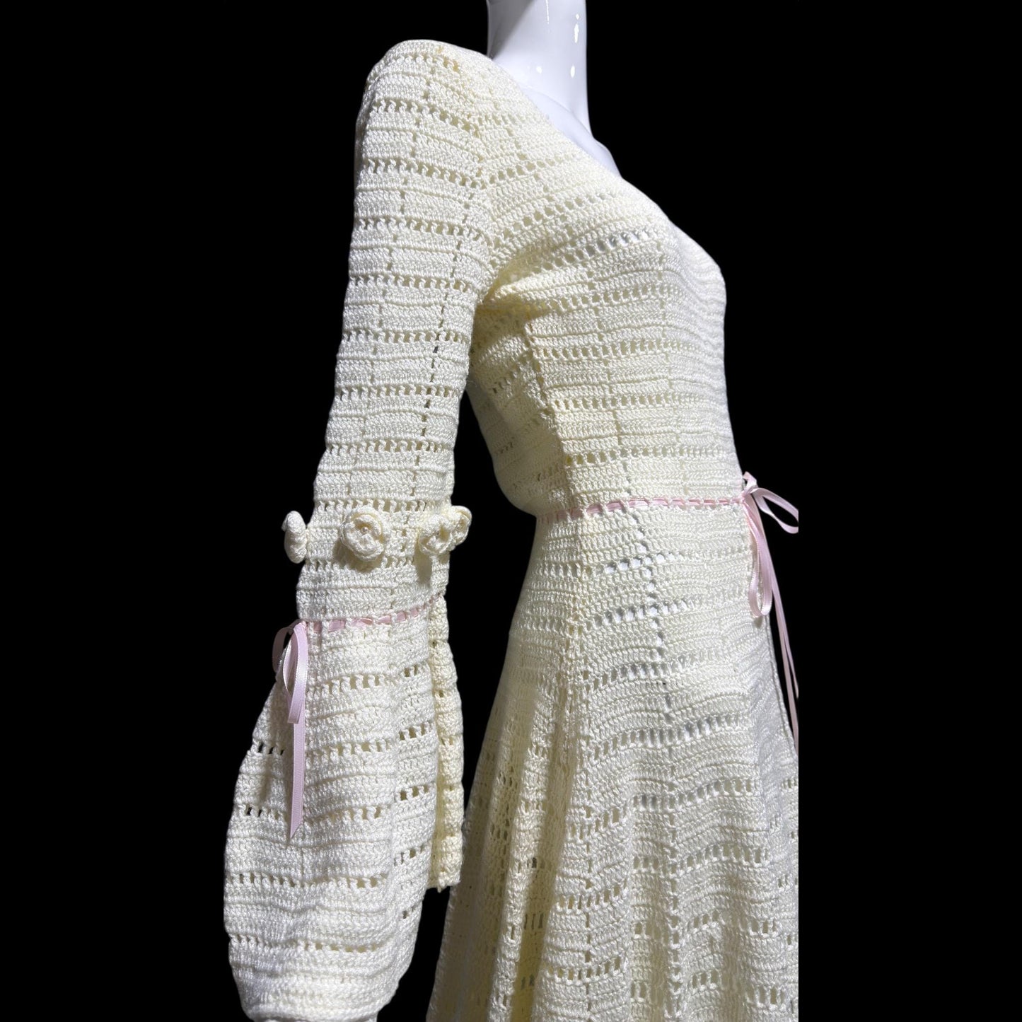 1970s Vintage evening wedding Dress: Hand crochet Mexican style Bohemian Gown - STRETCHY Large