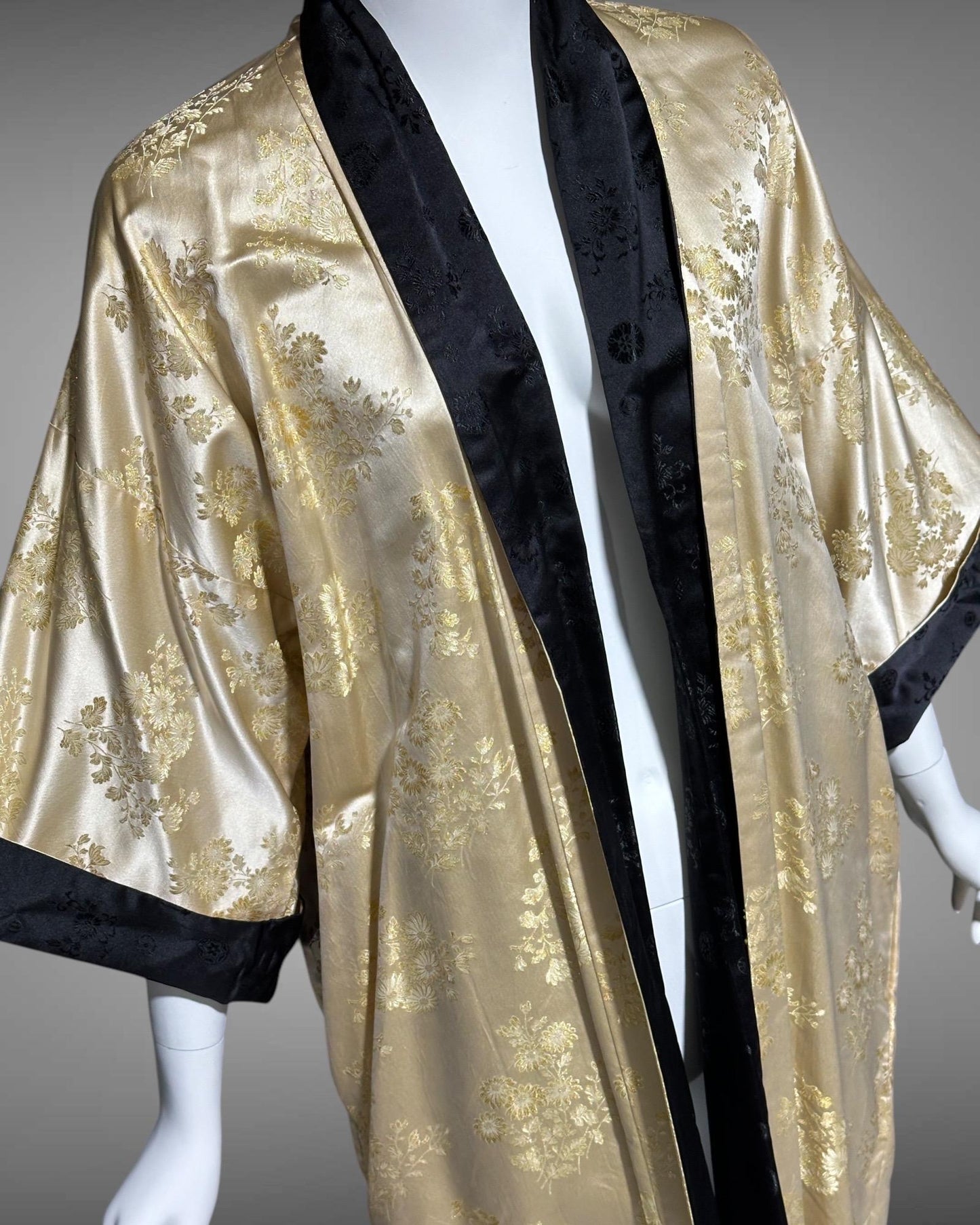 HAYASHI vintage 1960s evening coat, Reversible Gold Black Silk Satin Japanese duster opera coat