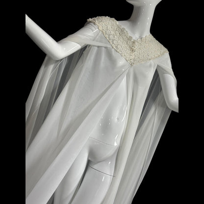 COUTURE INTERNATIONALE by Norman Hartnell, vintage dressing gown, 1960s sheer double chiffon white robe