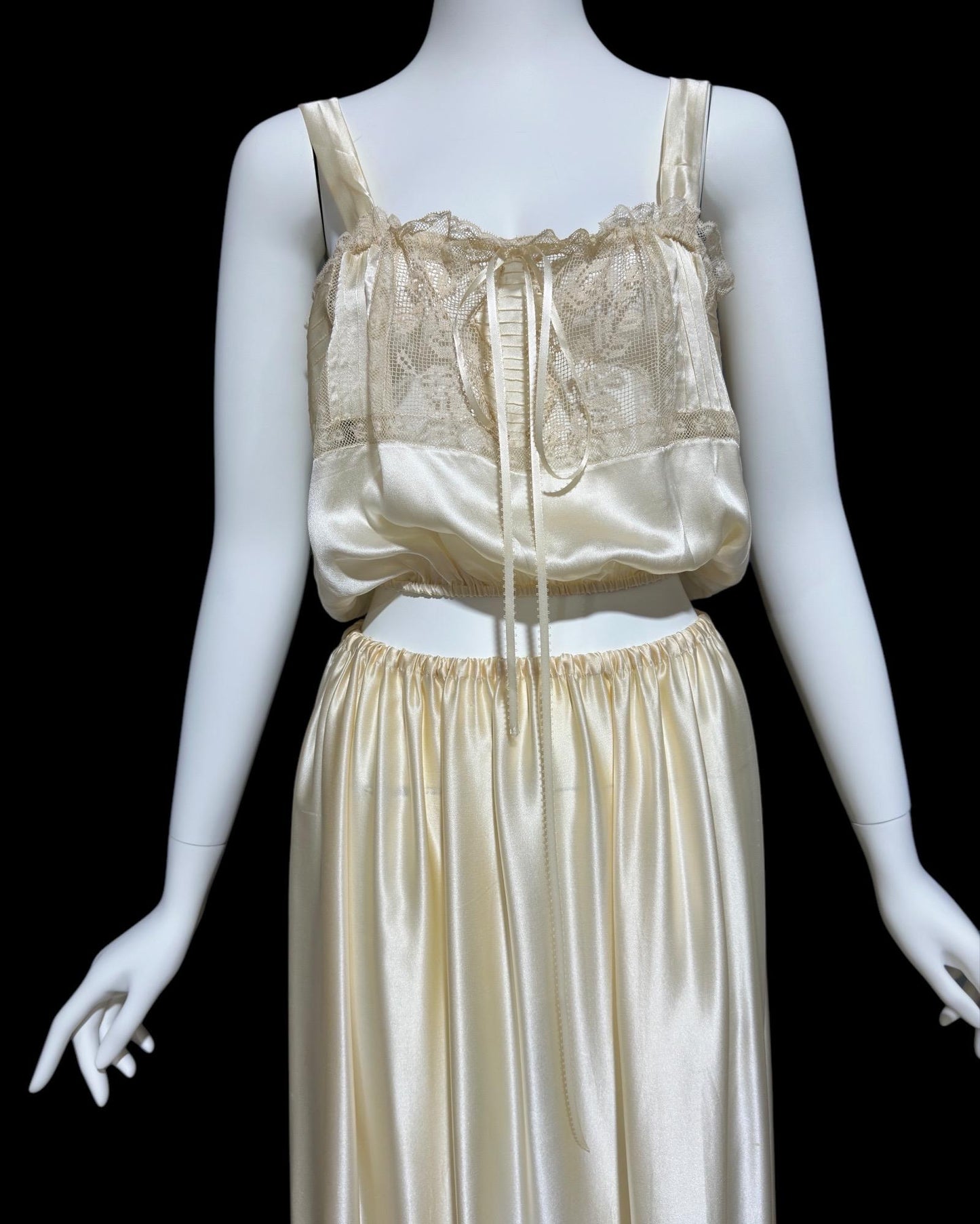 Antique Edwardian 1900s silk camisole and skirt set, pin tucks and lace, 2pc lingerie set