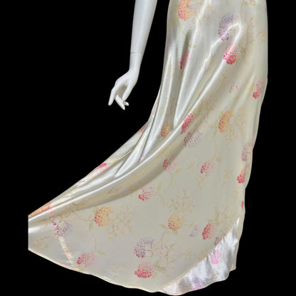RADCLIFFE vintage 1930s nightgown, "Great Master Print" floral hydrangea night dress, bias cut with pale blue eyelet lace