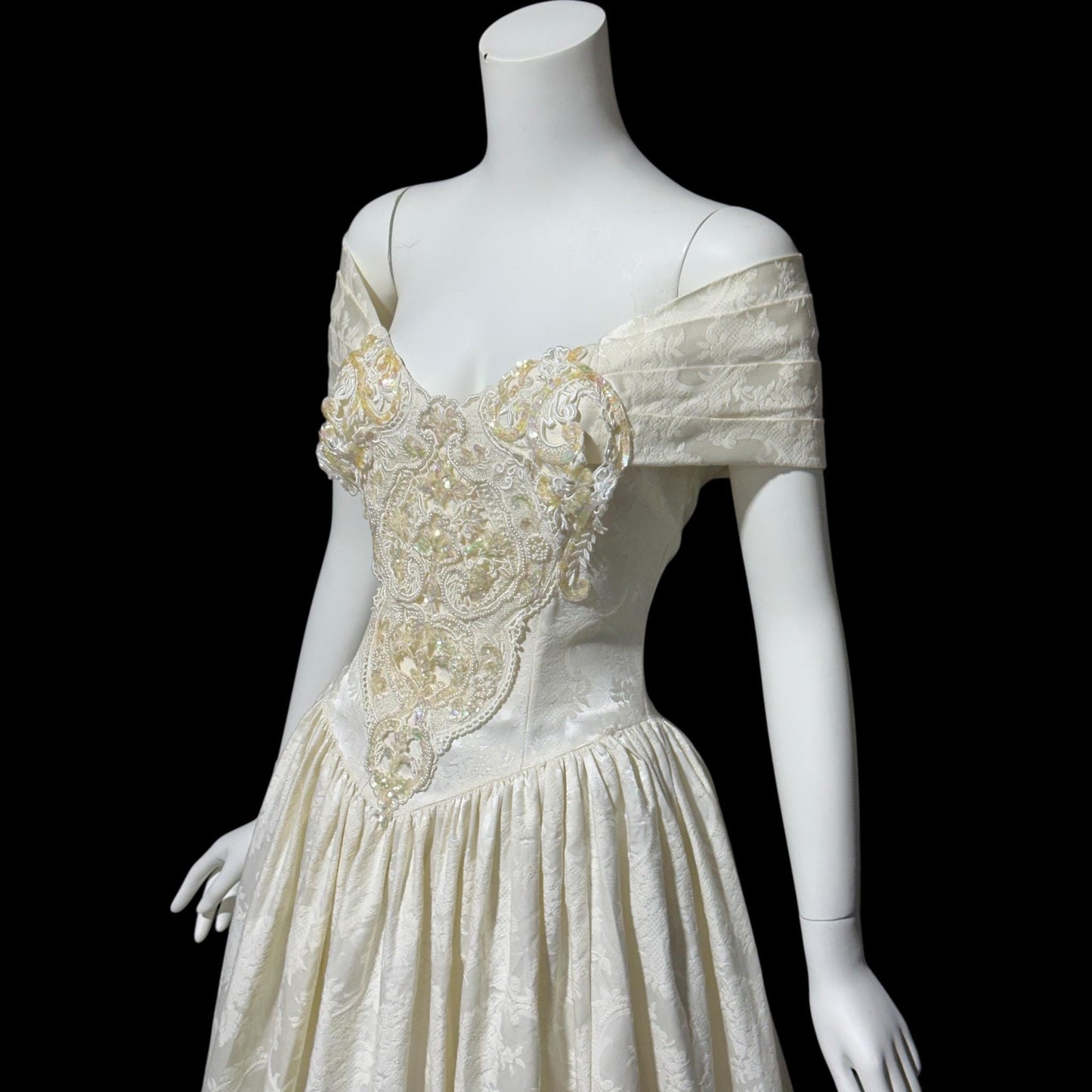 JESSICA MCCLINTOCK, vintage 1980s evening wedding dress, creamy white damask off shoulder gown