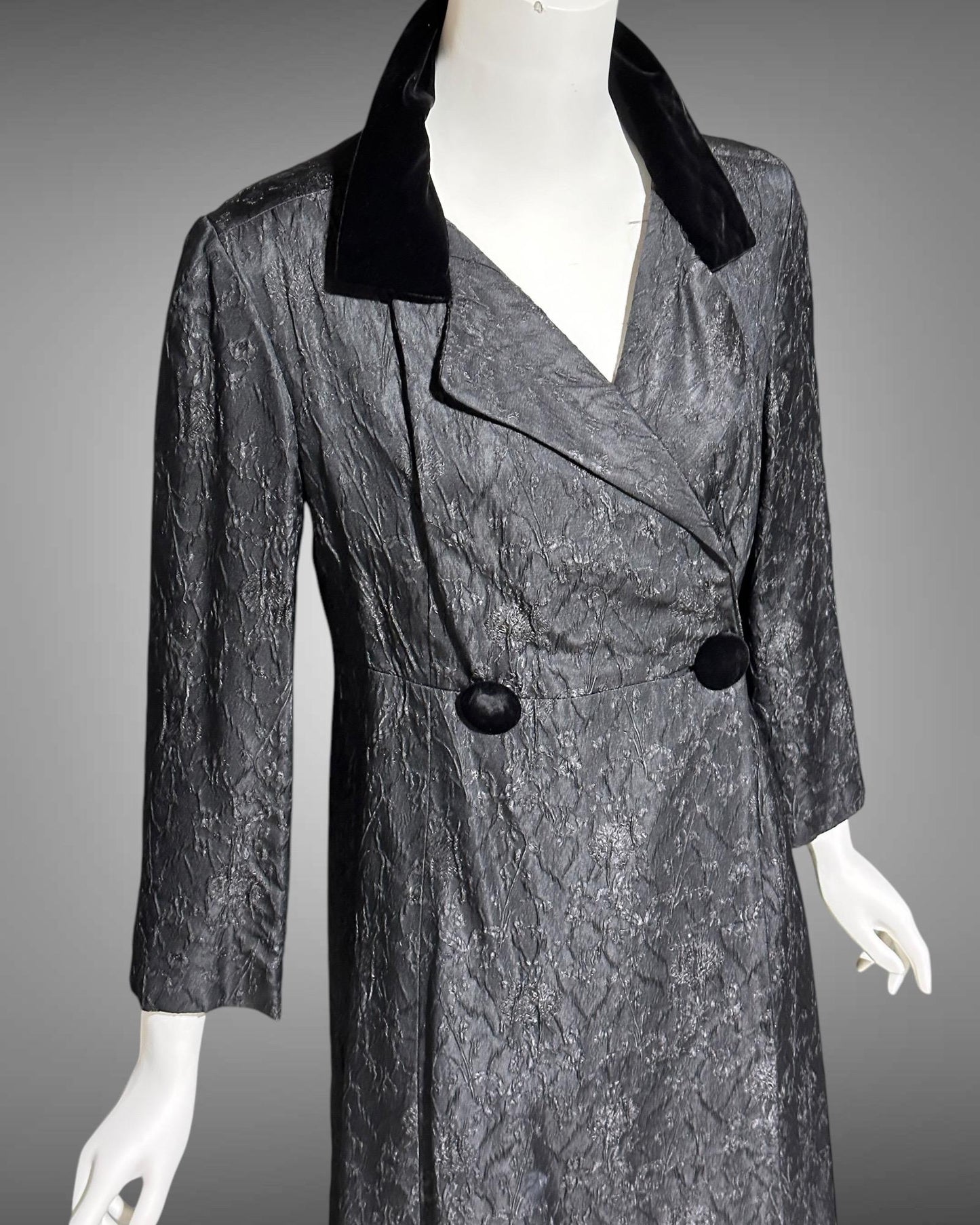 LOUIS FERAUD vintage 1960s mod evening coat, short opera coat, Black Damask jacket