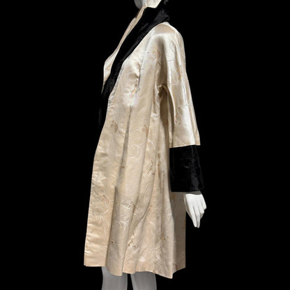 1950s Vintage evening swing coat, Reversible pearl and black shiny silk damask butterfly opera coat