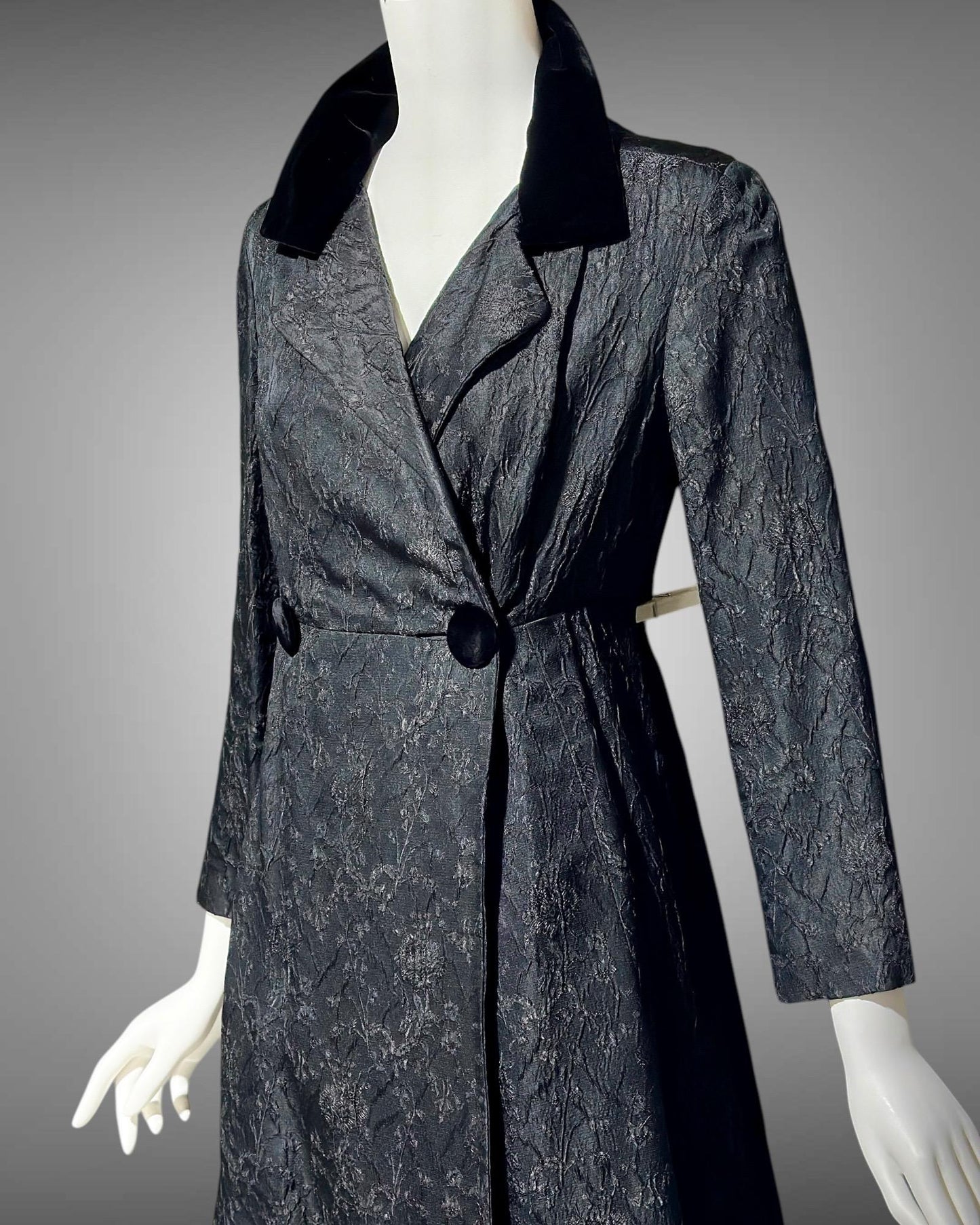 LOUIS FERAUD vintage 1960s mod evening coat, short opera coat, Black Damask jacket