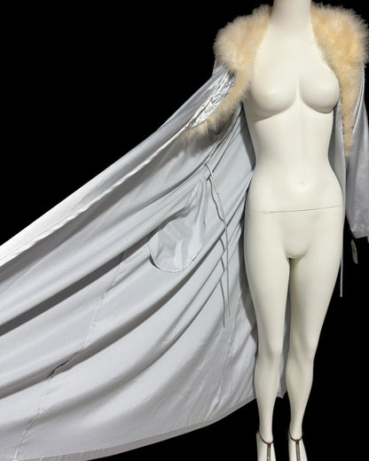 NATORI vintage 1980s dressing gown robe, shiny silver grey marabou feather trim peignoir housecoat