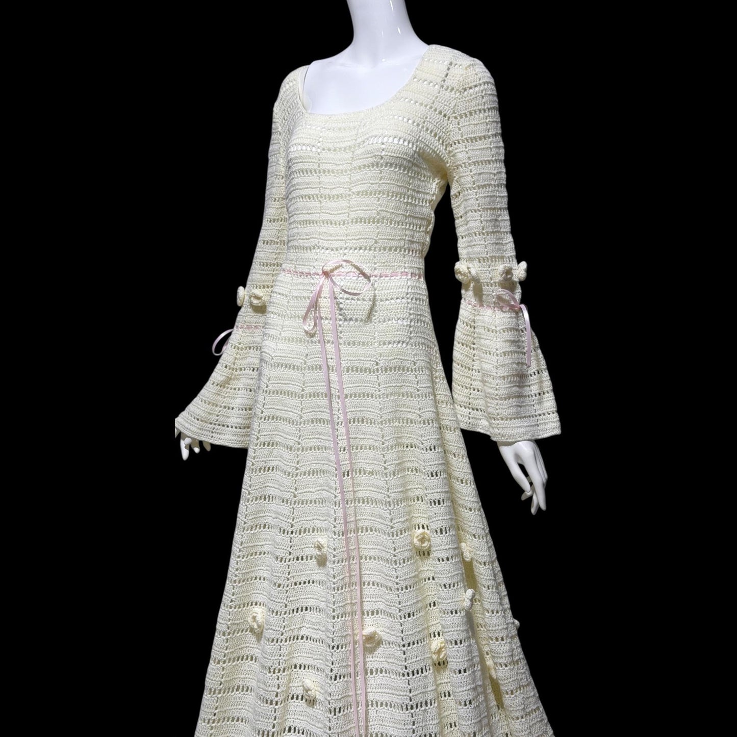 1970s Vintage evening wedding Dress: Hand crochet Mexican style Bohemian Gown - STRETCHY Large