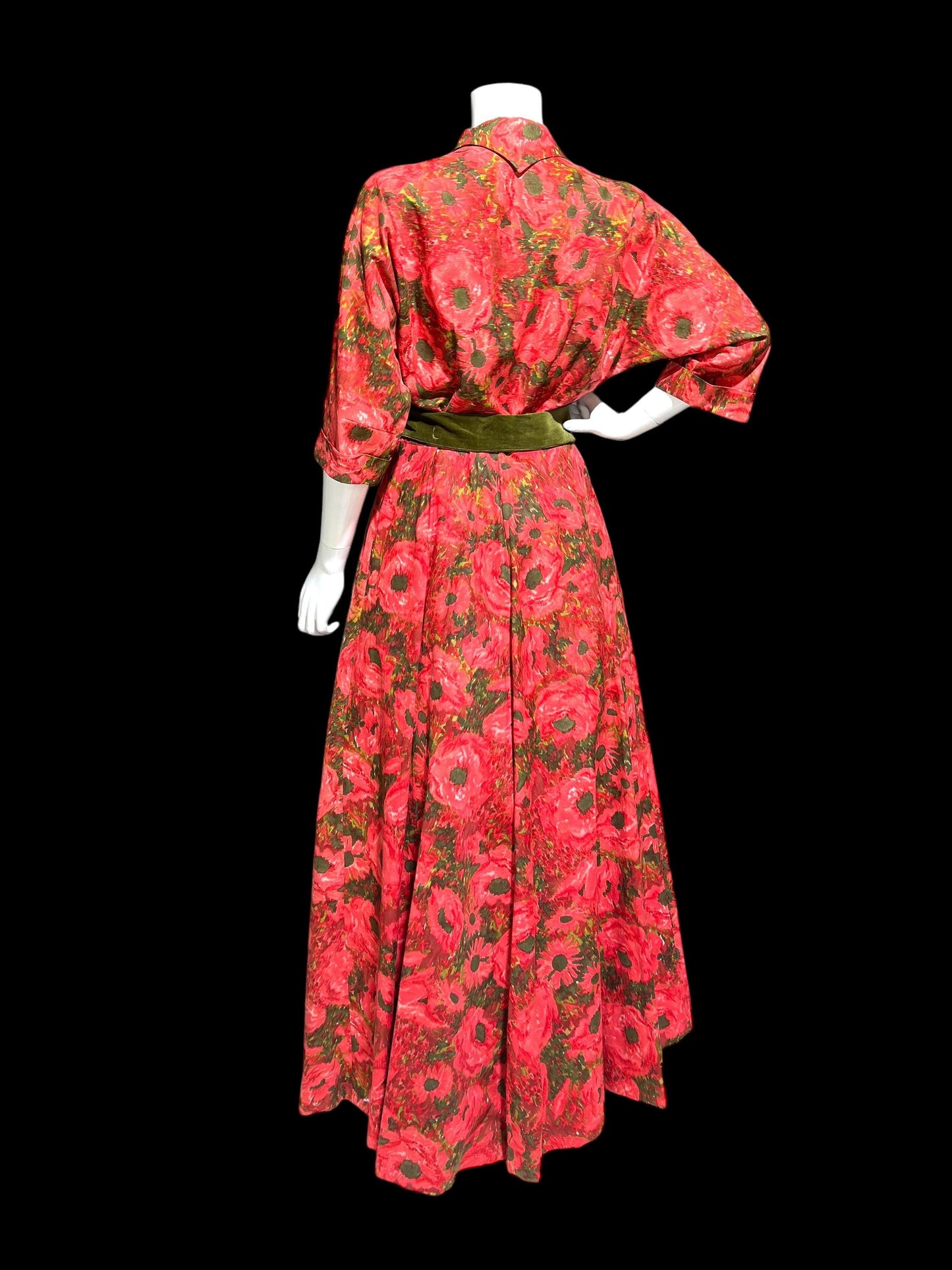 EVELYN PEARSON Lounging Apparel, 1950s house dress, red and green floral cotton day dress