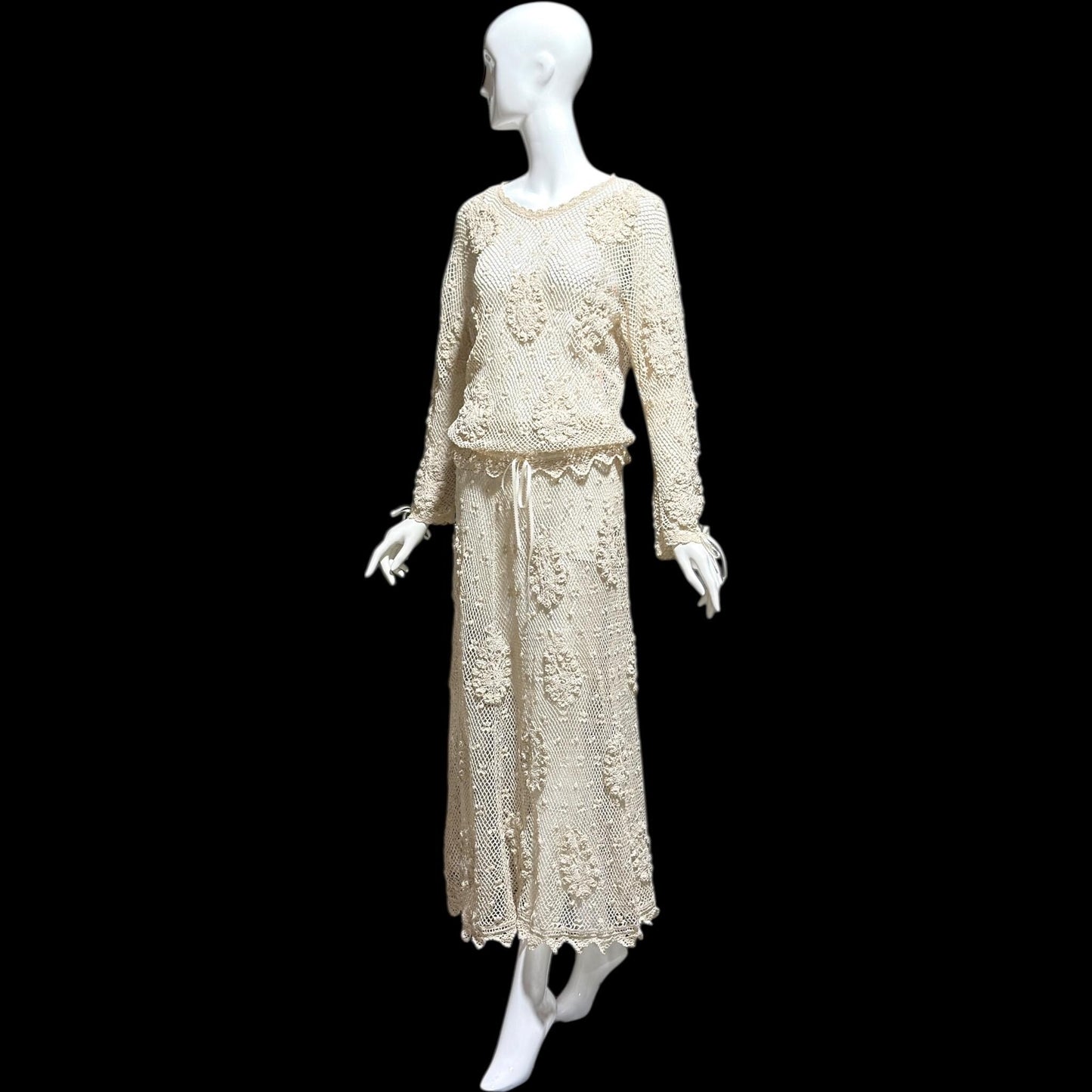1970s vintage crochet dress, 2 pieces, Cotton blouson top & maxi skirt
