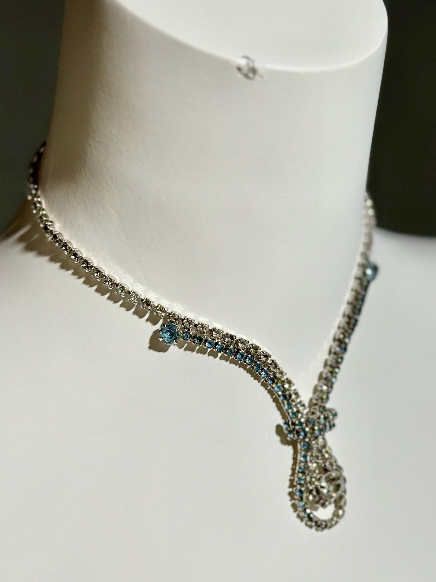 1950s vintage rhinestone necklace, clear crystal and blue rhinestone drop necklace