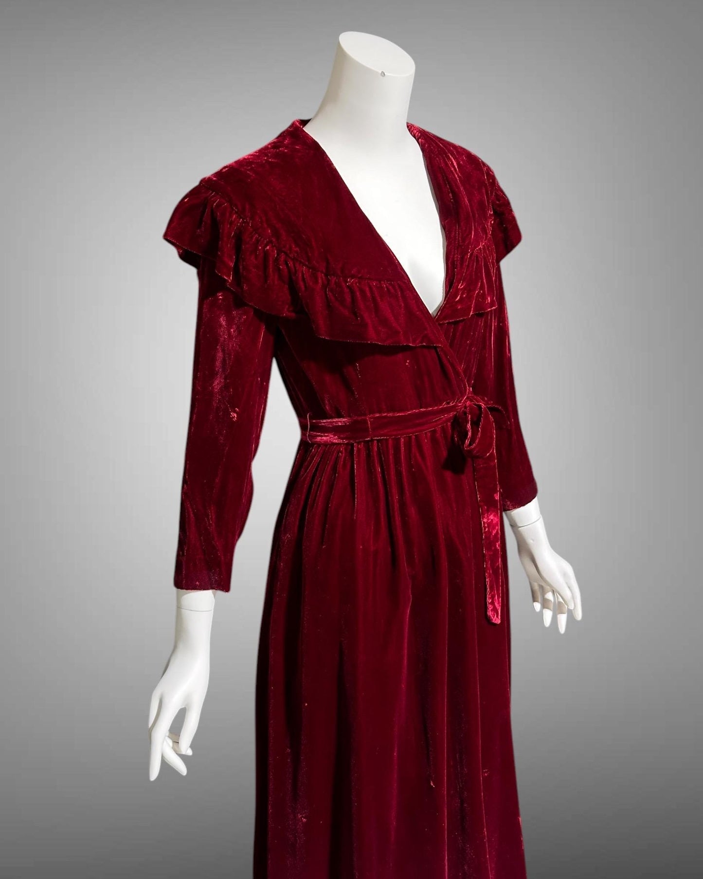 MOLLIE PARNIS Vintage Dressing Gown Housecoat, 1960s deep red velvet wrap front Robe