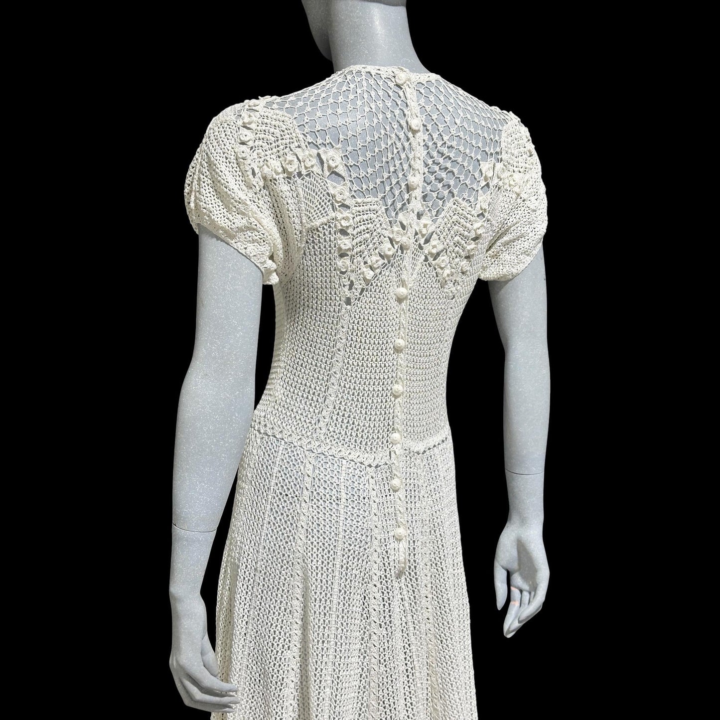 1970s vintage white crochet dress, all cotton blouson shirtdress, midi length