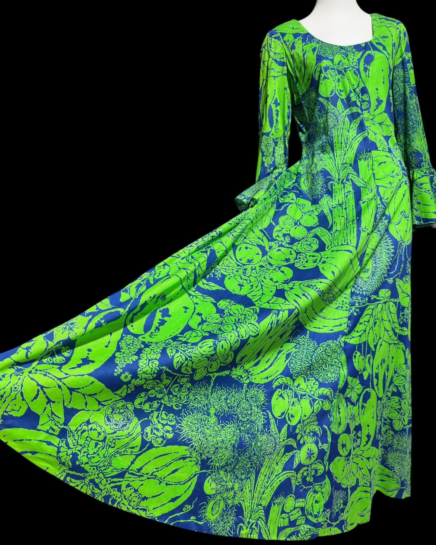 DESIGN THAI BANGKOK, vintage 1960s maxi party dress, Kelly Green and blue floral cotton dress