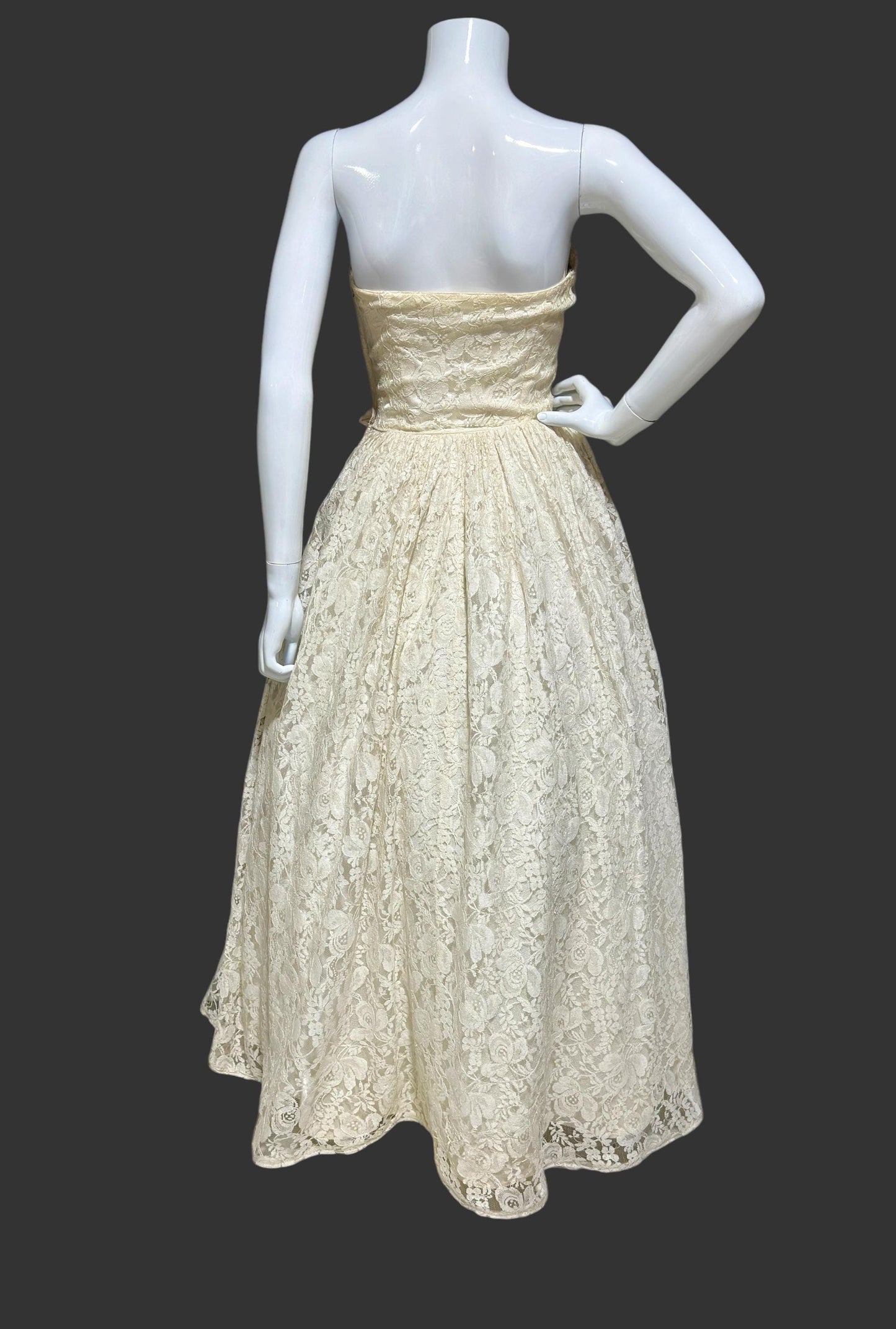 1950s vintage wedding prom dress, ivory off-white lace and tulle cupcake evening gown