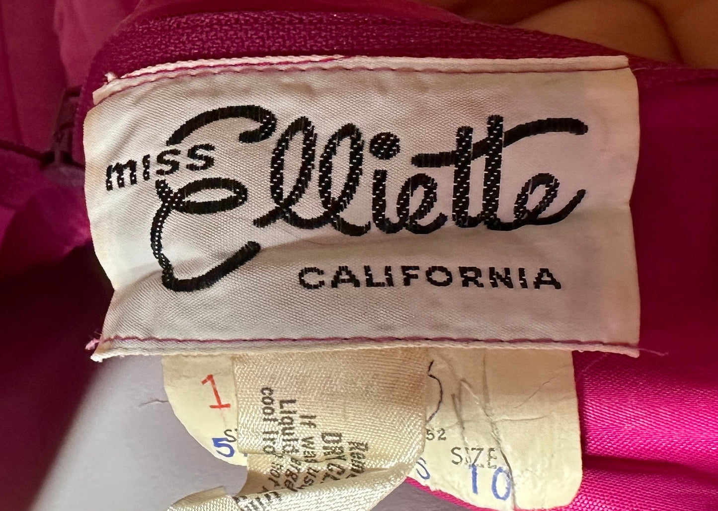 MISS ELLIETTE Vintage 1960s pleated party dress, pink cocktail dress, ruffled collar
