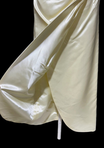 1950s vintage evening dress, Very Marilyn Monroe, Creamy satin with Gold metallic