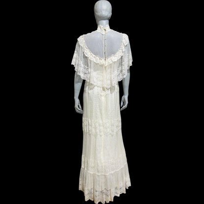 1970s vintage Wedding dress, Gunne Vibes, White lace ruffle collar gown, Victorian Hippie Bohemian dress