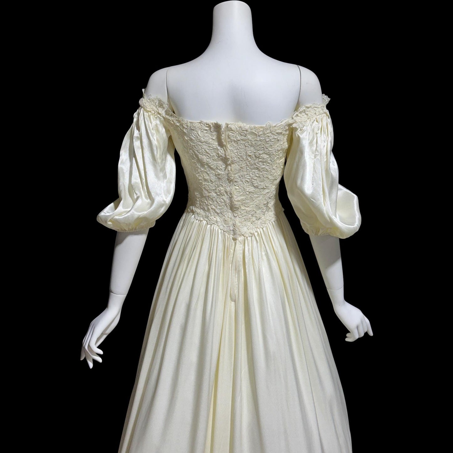 1960s vintage wedding dress, Off shoulder Juliet style bridal gown