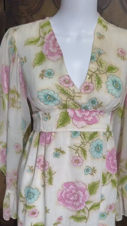 1970s Vintage floral Maxi Dress, Gauzy Angel sleeve Hippie Boho Garden Party dress